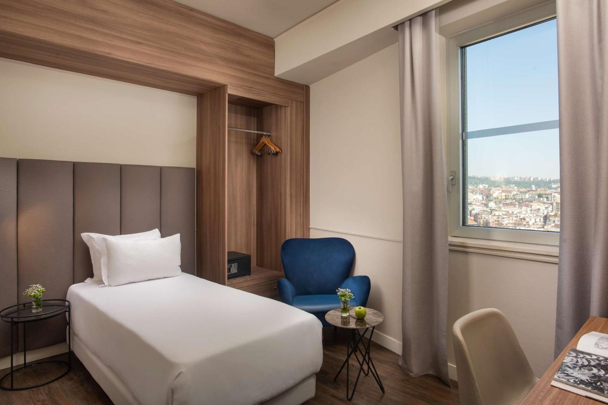 Nh Napoli Panorama Hotel Luaran gambar