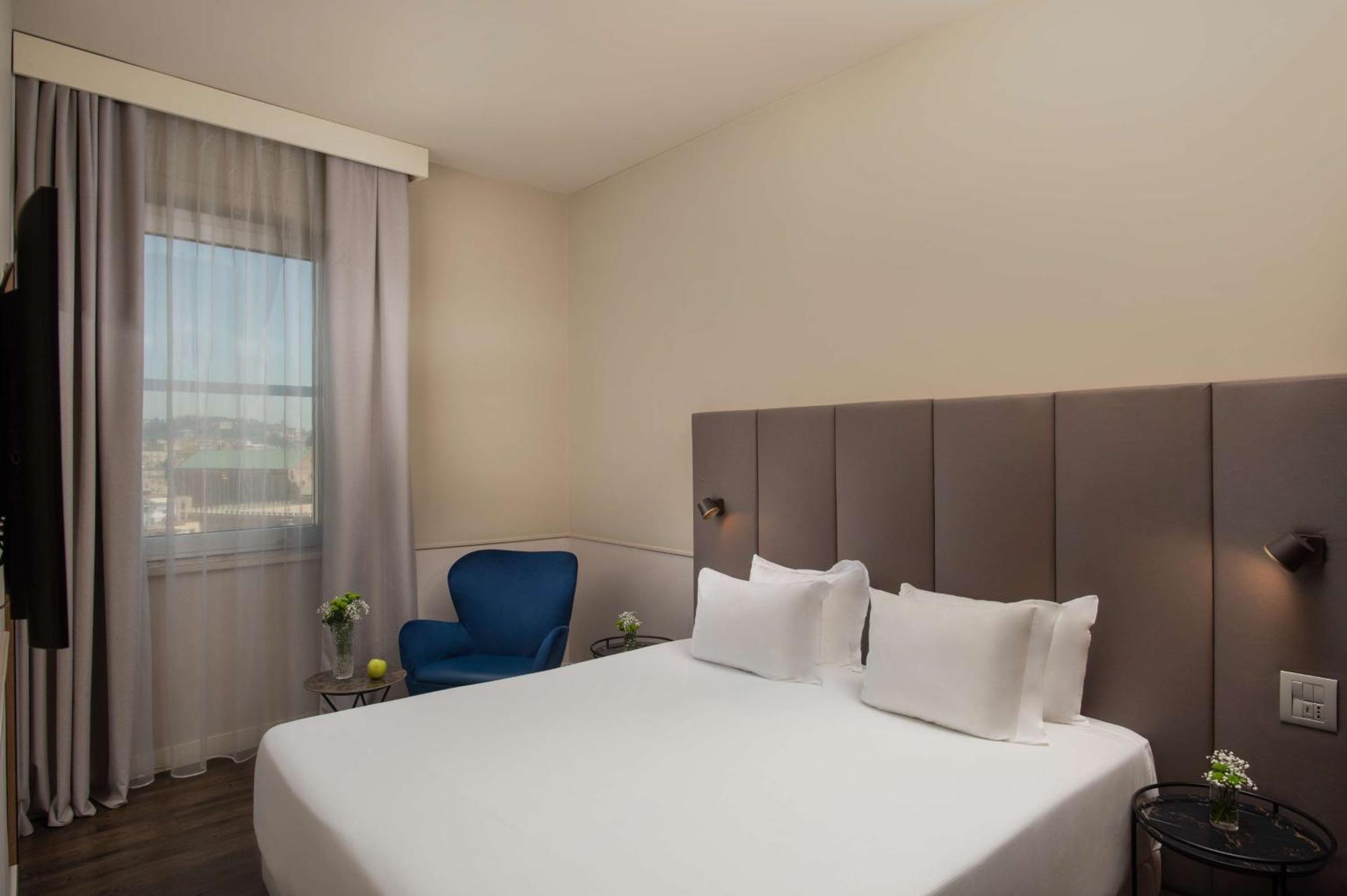 Nh Napoli Panorama Hotel Luaran gambar